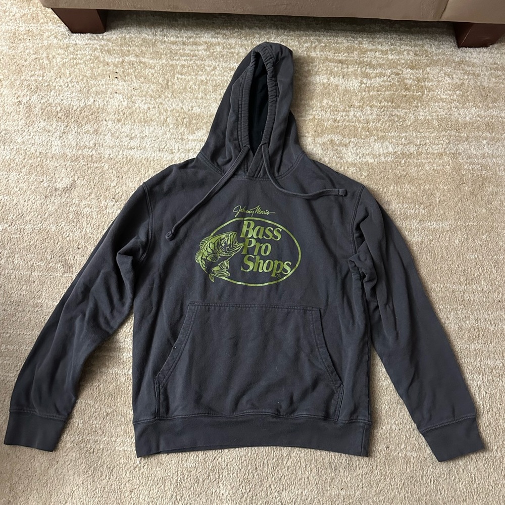 Bass Pro Shops Sweatshirt